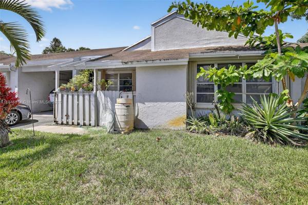 Alpine Woods Estates, 8601 Bridle Path Ct, Davie, Florida 33328, image 1