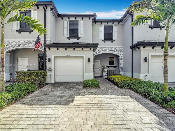 Viewpoint At Vista Lago, 20371 NW 5th Ct, Miami Gardens, Florida 33169, image 2