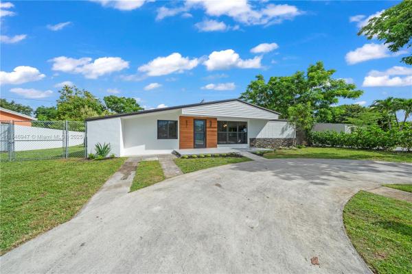 Cutler Ridge, 9971 Caribbean Blvd, Cutler Bay, Florida 33189, image 2