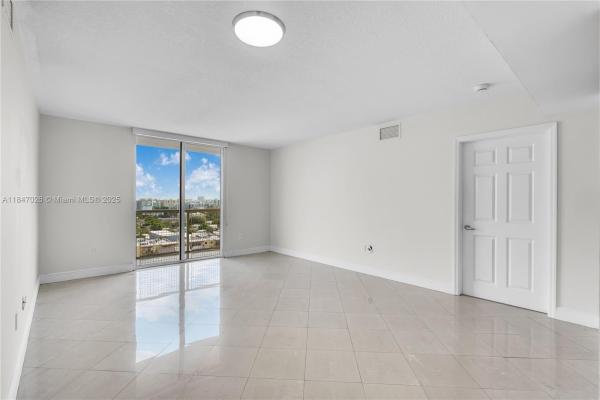 Brickell Vista, 900 SW 8th St #1206, Miami, Florida 33130, image 1