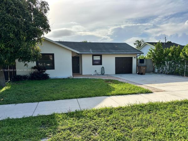 Lemar Gardens, 4650 NE 1st Ave, Deerfield Beach, Florida 33064, image 1