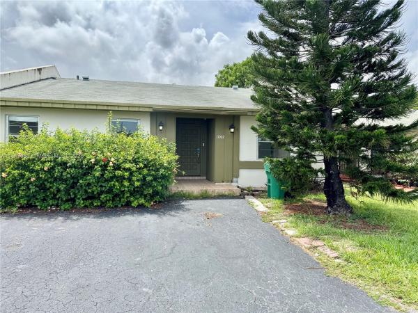 11002 SW 122nd Pl #11002, Unincorporated Dade County, Florida 33186, image 1