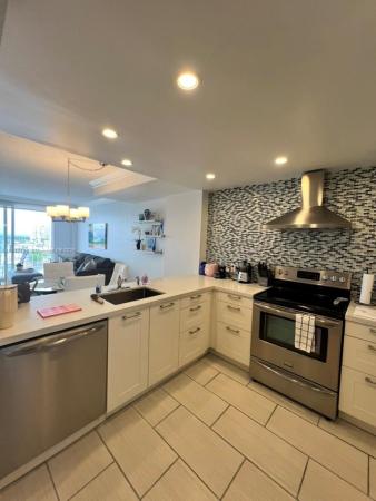 Stanton House, 6900 Bay Dr #10H, Miami Beach, Florida 33141, image 1
