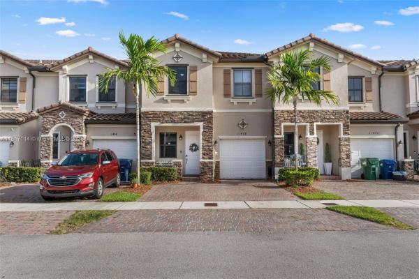 11468 SW 252nd St, Unincorporated Dade County, Florida 33032, image 1