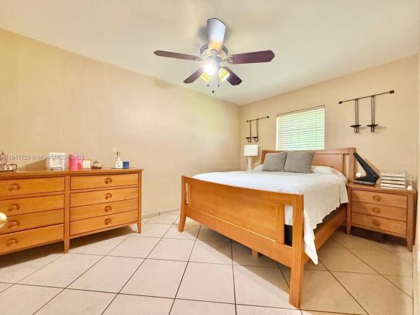 11500 SW 43rd Ter, Miami, Florida 33165, image 1