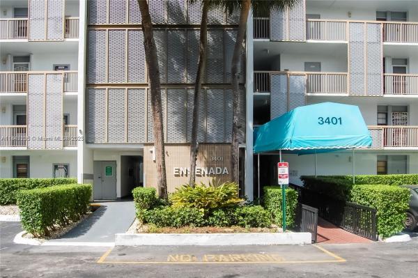 Ensenada, 3401 N Country Club Dr 706, Aventura, Florida 33180, image 1