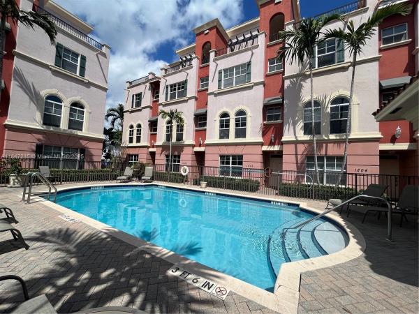 Villa Medici, 1033 NE 17th Way #1603, Fort Lauderdale, Florida 33304, image 1