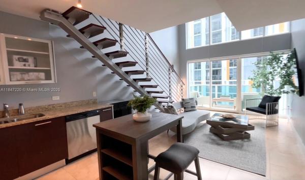 Brickell On The River South Tower, 41 SE 5th St 1212, Miami, Florida 33131, image 1