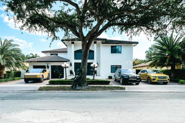 Royal Oaks, 8450 NW 169th Ter 0, Miami Lakes, Florida 33016, image 1