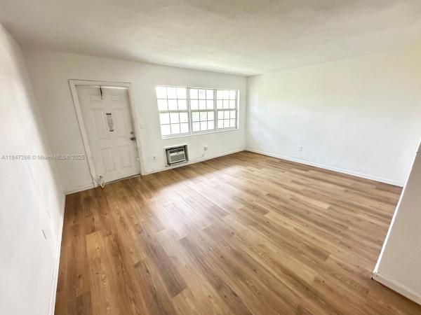 1471 NE 170th St #215A, Miami, Florida 33162, image 1