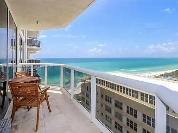 Green Diamond, 4775 Collins Ave #2105, Miami Beach, Florida 33140, image 1