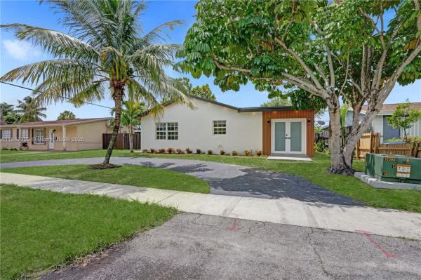 Sunrise Golf Village, 6220 NW 12th Ct, Sunrise, Florida 33313, image 1