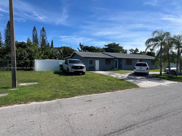 12431 SW 195th Ter, Miami, Florida 33177, image 1