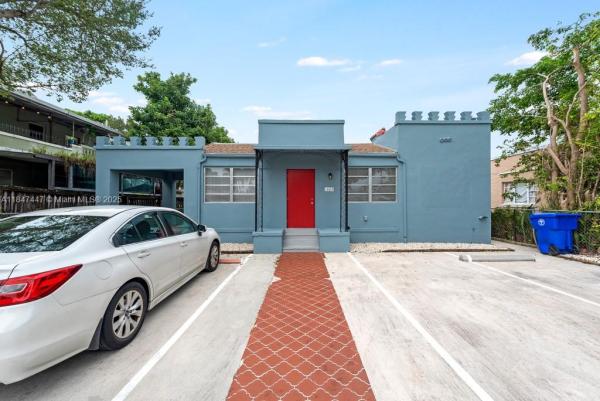 Shenandoah, 1604 SW 9th St #A, Miami, Florida 33135, image 1