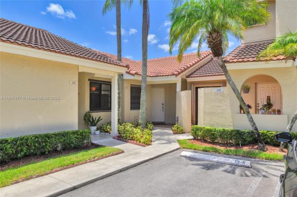 6326 NW 170th Ter, Hialeah, Florida 33015, image 1