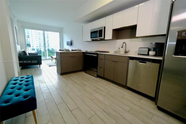 26 Edgewater, 321 NE 26th St #709, Miami, Florida 33137, image 2