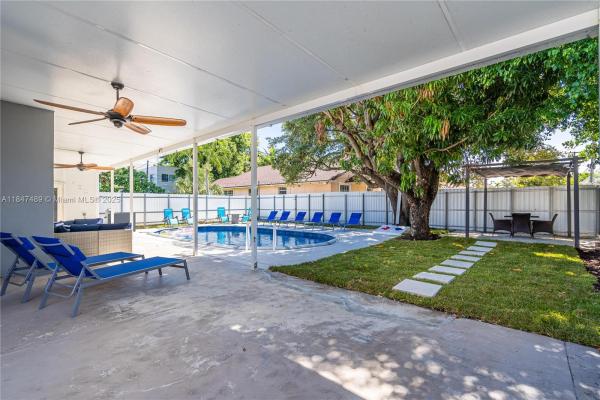 Coral Nook, 600 SW 31st Ave, Miami, Florida 33135, image 1