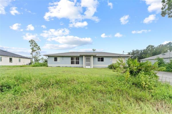 2429 S Millie Ave, Lehigh Acres, Florida 33973, image 1