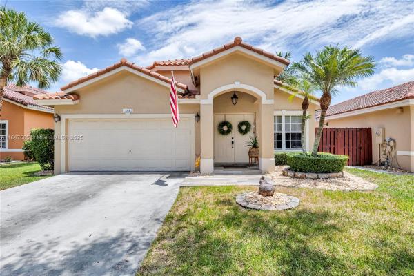 Vista Filare, 14682 Vista Luna Dr, Davie, Florida 33325, image 1