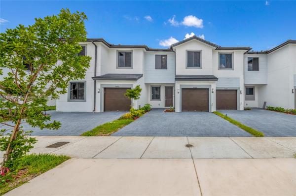 34480 SW 191st Ave, Unincorporated Dade County, Florida 33034, image 1