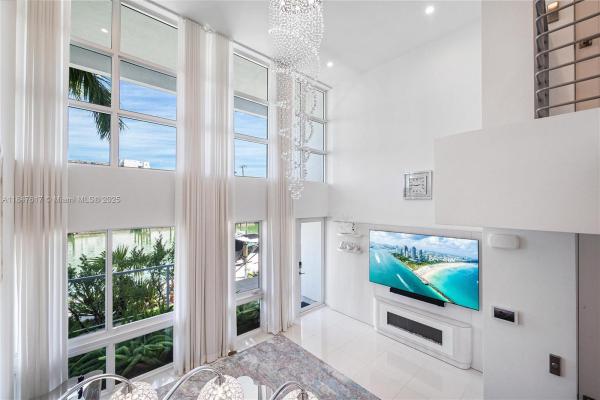 Normandy Golf Course, 31 N Shore Dr #31, Miami Beach, Florida 33141, image 1
