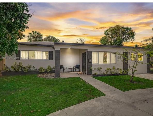 Lakeway, 800 SW 26th Ct, Fort Lauderdale, Florida 33315, image 1