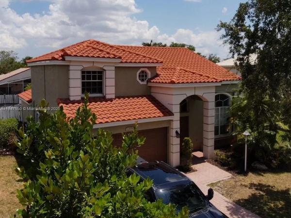 Clubside, 13274 NW 15th Ct, Pembroke Pines, Florida 33028, image 1