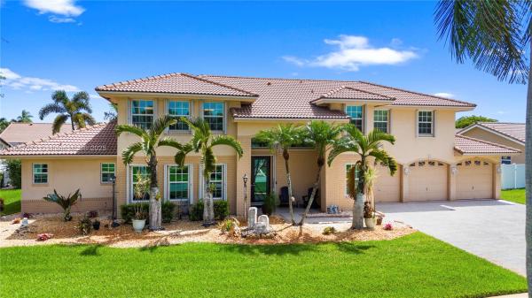 Pasadena Estates, 19410 NW 6th St, Pembroke Pines, Florida 33029, image 1