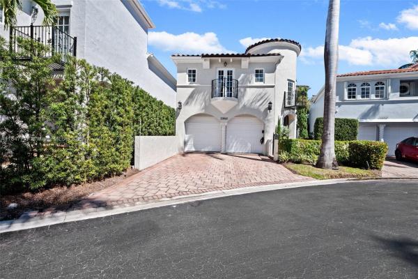 Aventura Lakes, 20865 NE 31st Pl, Aventura, Florida 33180, image 1
