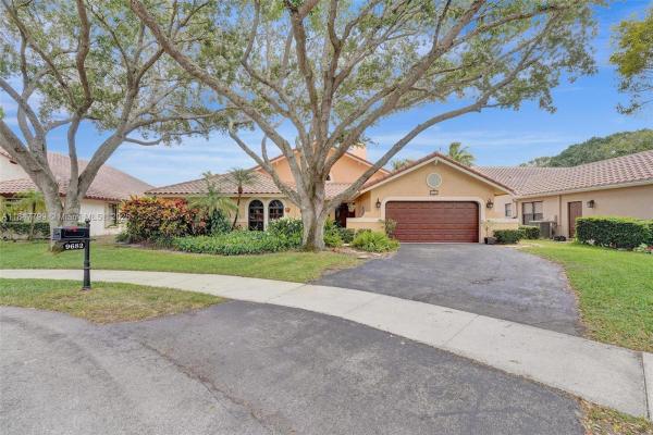 Old Orchard, 9682 Ridgecrest Ct, Davie, Florida 33328, image 1