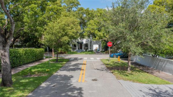 Granada, 1500 Madrid St, Coral Gables, Florida 33134, image 3