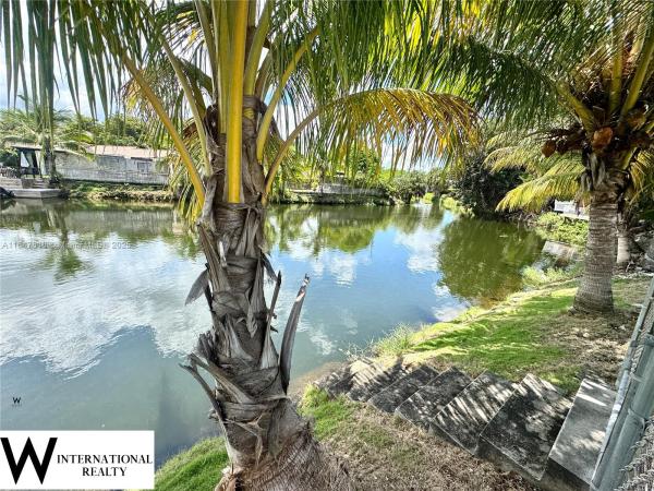 Westbrooke, 10450 SW 19th St, University Park, Florida 33165, image 3
