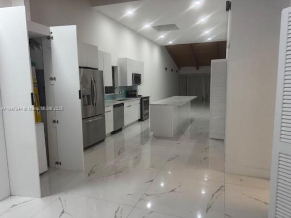 Harbourwood Villas, Hallandale Beach, Florida 33009, image 1