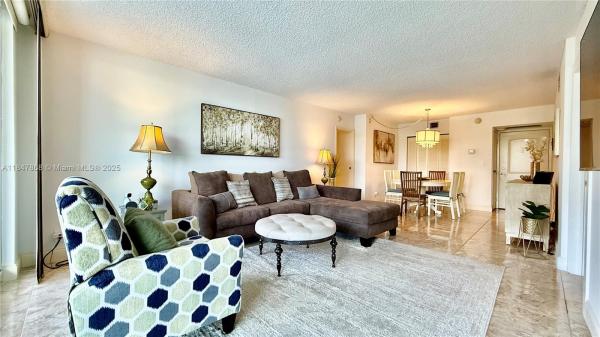 Arlen House East, 100 Bayview Dr #429, Sunny Isles Beach, Florida 33160, image 1