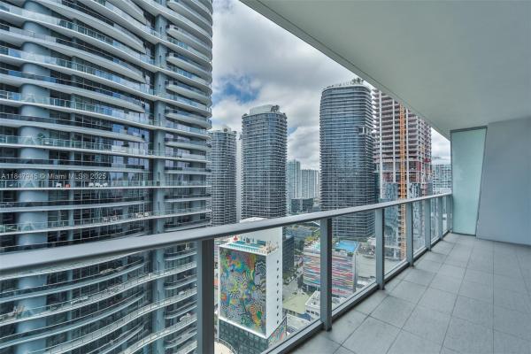 1010 Brickell, 1010 Brickell Ave #3107, Miami, Florida 33131, image 1
