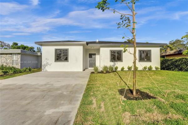 Heathgate, 7806 NW 68th Ave, Tamarac, Florida 33321, image 1