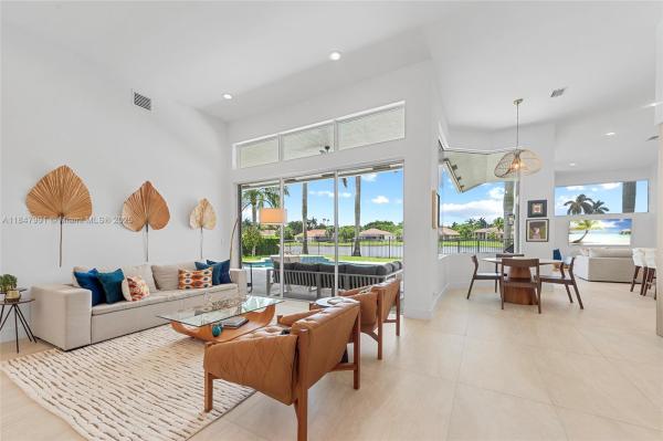 Mallard Landings, 341 Mallard Rd, Weston, Florida 33327, image 1