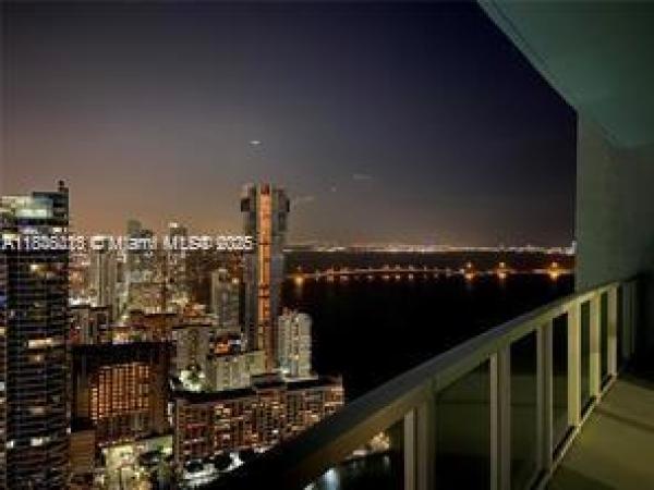 Quantum On The Bay, 1900 N Bayshore Dr #4708, Miami, Florida 33132, image 1