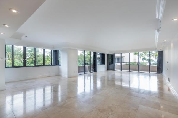 Oceansound At Key Colony, 251 Crandon Blvd #243, Key Biscayne, Florida 33149, image 1