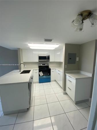 Fern Isle Gardens, 1368 NW 24th Ave 1368, Miami, Florida 33125, image 1