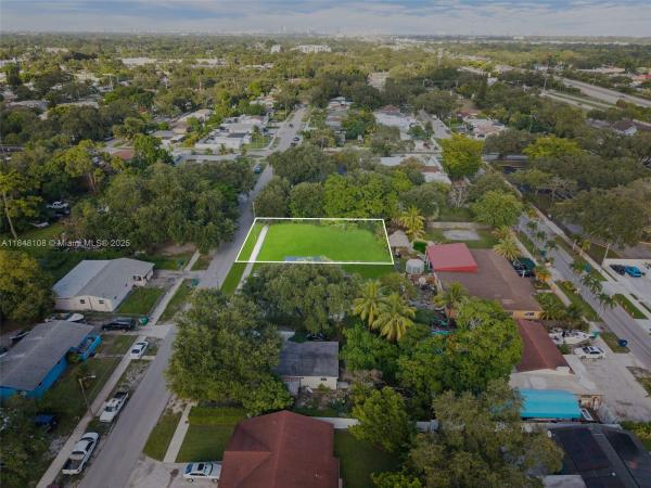 2940 NW 169th Ter, Miami Gardens, Florida 33056, image 3