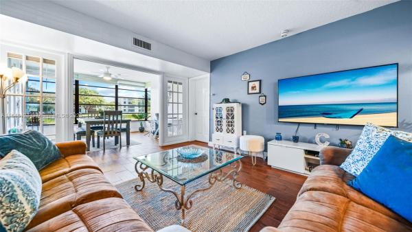 Whitehall Of Pine Island Ridge, 1518 N Whitehall Dr #102, Davie, Florida 33324, image 1