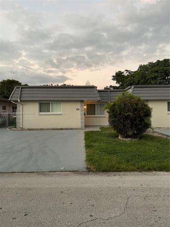 Tamarac No HOA, 7407 NW 76th Ct #7409, Tamarac, Florida 33321, image 1
