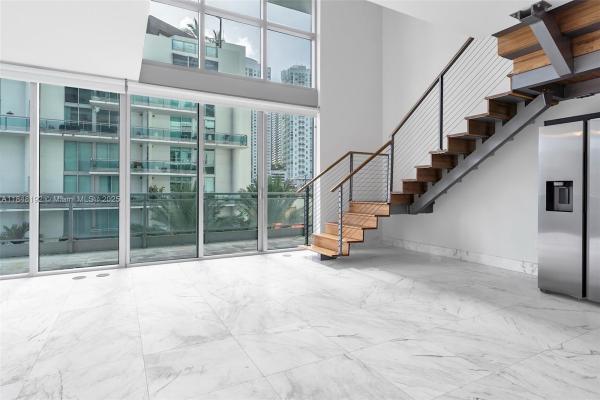 The Ivy At Riverfront, 90 SW 3rd St #TH506, Miami, Florida 33130, image 1