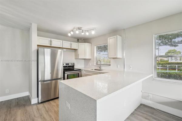 77 Westbury D #77, Deerfield Beach, Florida 33442, image 1