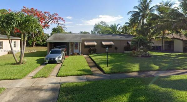 Melrose Park, 412 E Evanston Cir, Fort Lauderdale, Florida 33312, image 1