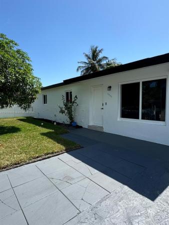 Playland Isles, 4863 SW 44th Ter, Dania Beach, Florida 33314, image 1