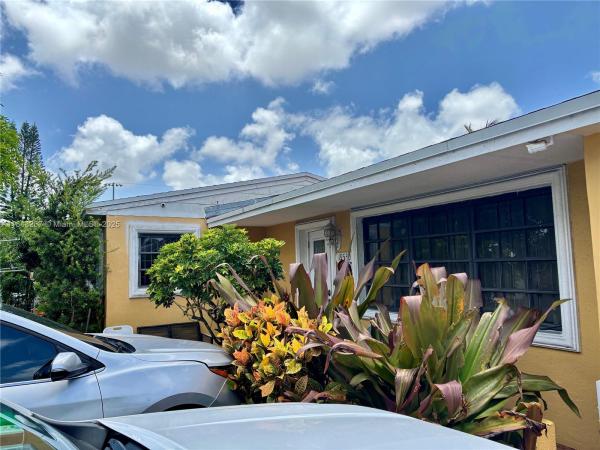 Norwood, Miami Gardens, Florida 33169, image 1