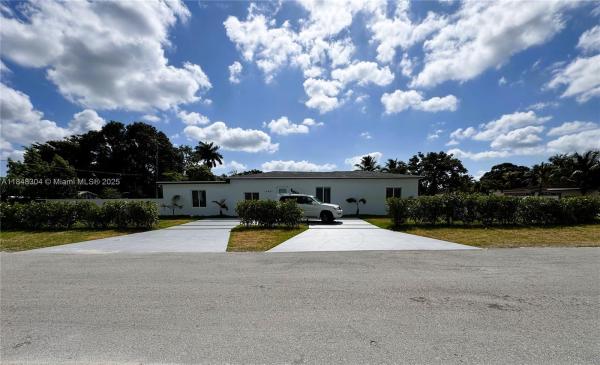 14801 NW 5th Ave, Unincorporated Dade County, Florida 33168, image 1