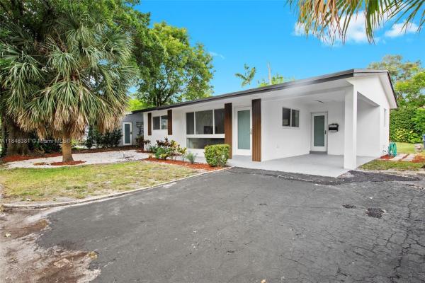 Highland Estates, 2825 NE 9th Ave, Wilton Manors, Florida 33334, image 2